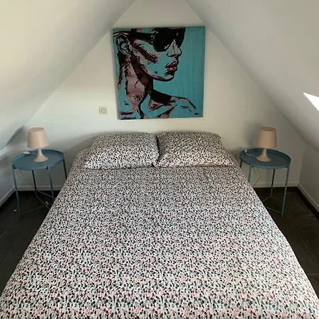 Duplex De Charmes - Abbaye-aux-hommes 아파트 *