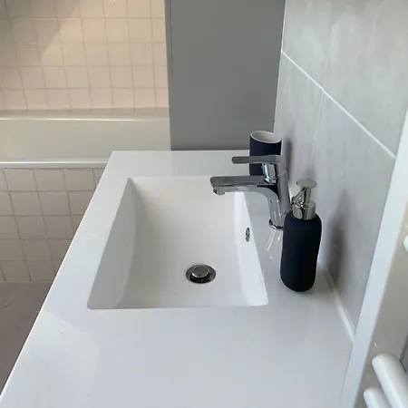 Apartmán Duplex De Charmes - Abbaye-aux-hommes Caen